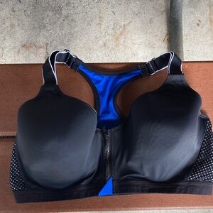 Maidenform Sports Bra 38DD Zipper Front Black Underwire